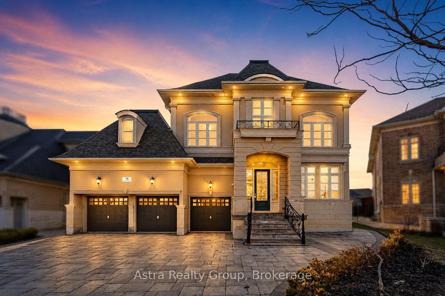 75 Virtue Crescent, Vaughan, ON L4H 4C3