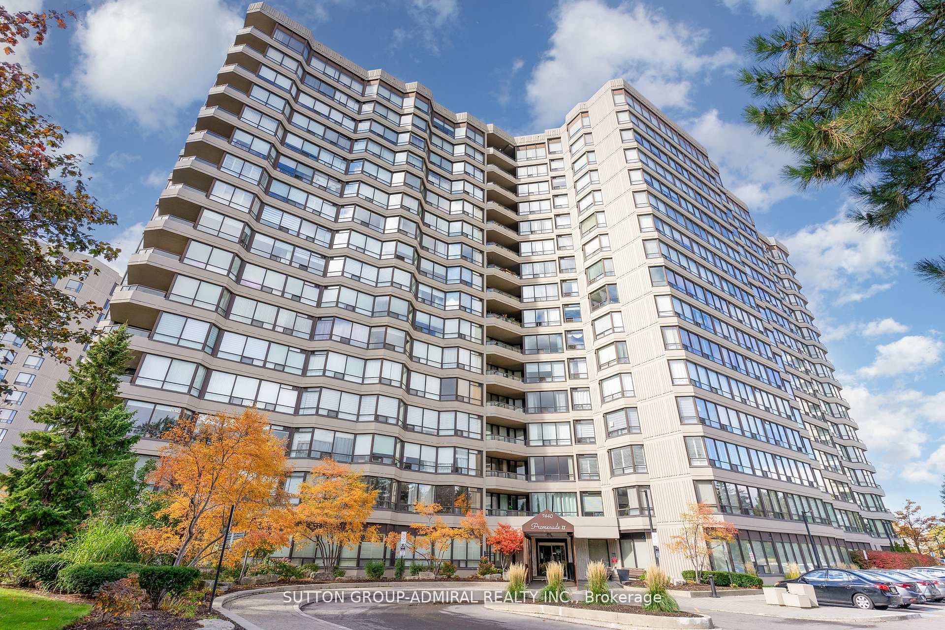 7440 Bathurst Street 807, Vaughan, ON L4J 7K8