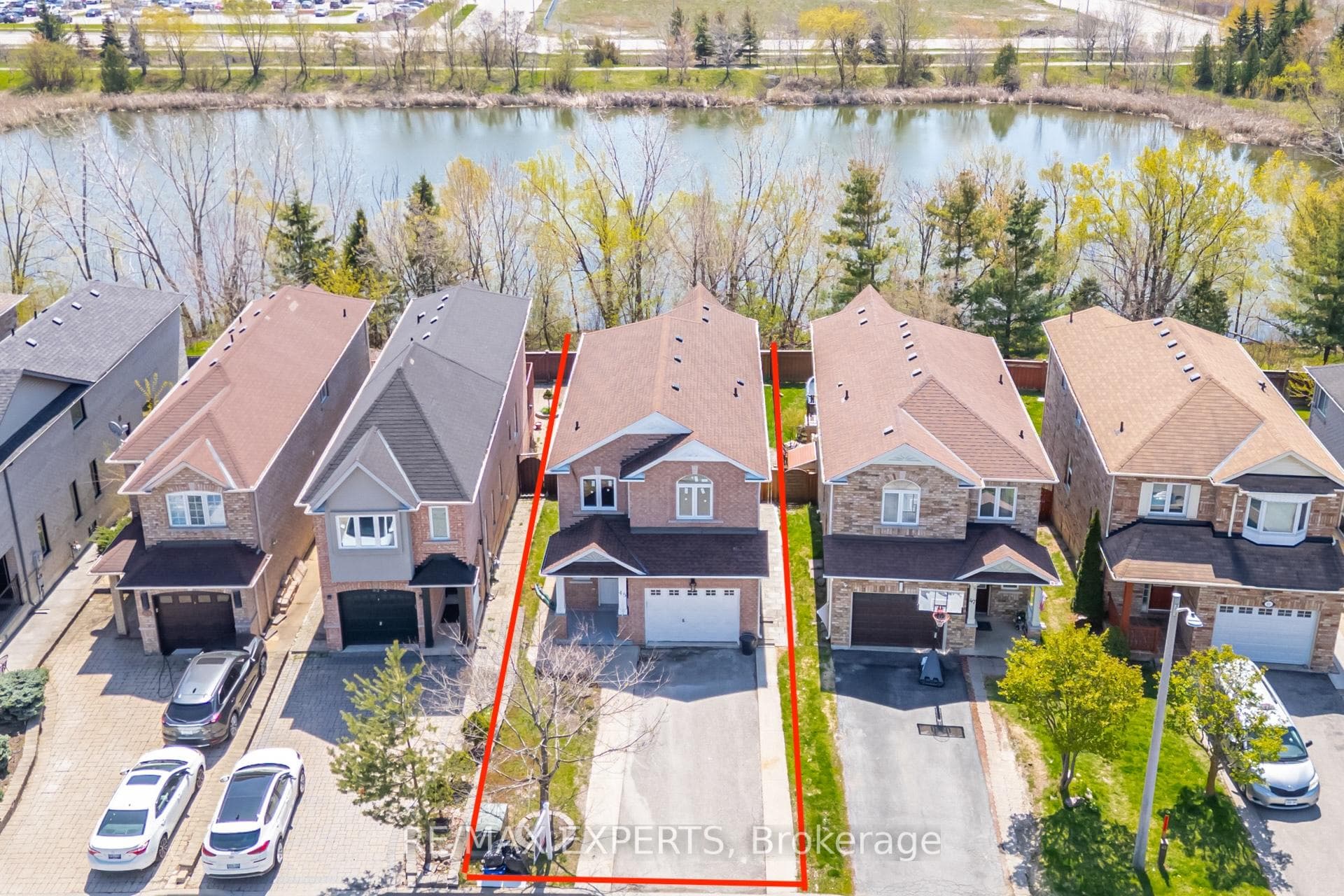 45 Del Francesco Way, Vaughan, ON L6A 3X1