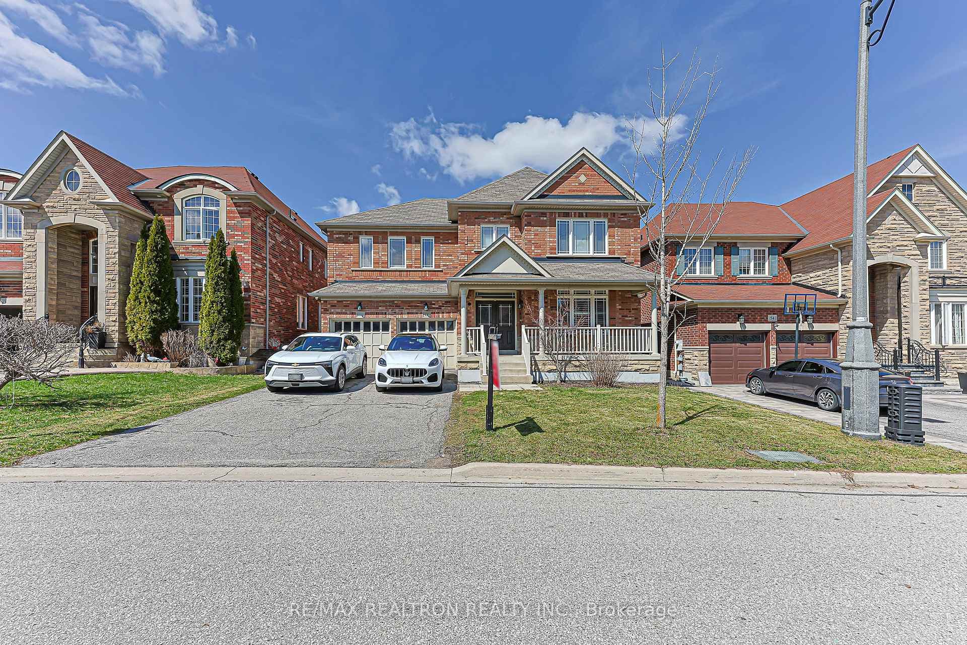 48 Tonner Crescent, Aurora, ON L4G 0G6
