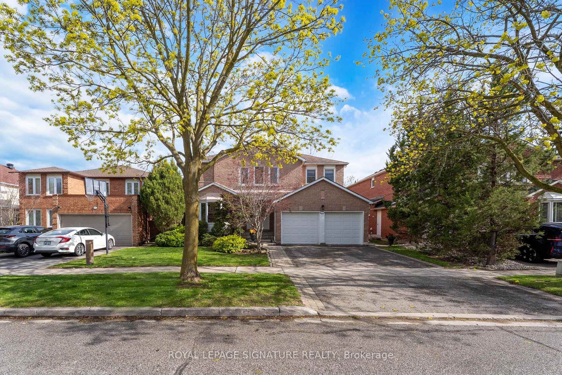 47 Edmund Seager Drive, Vaughan, ON L4J 4S1