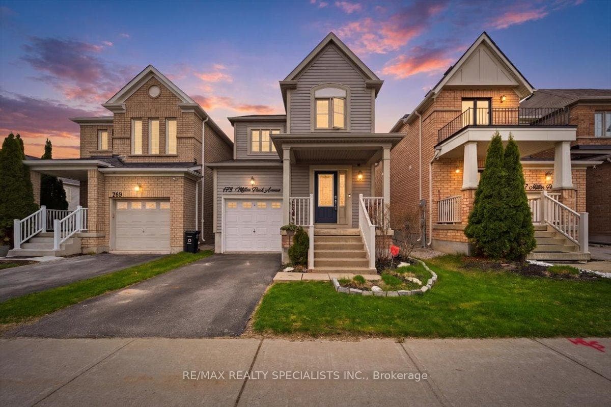 773 Miller Park Avenue, Bradford West Gwillimbury, ON L3Z 0L8