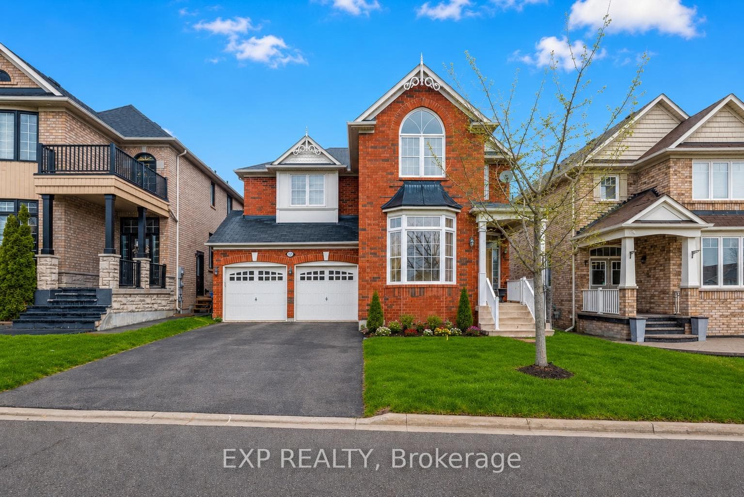 323 Cheryl Mews Boulevard, Newmarket, ON L3X 3J6