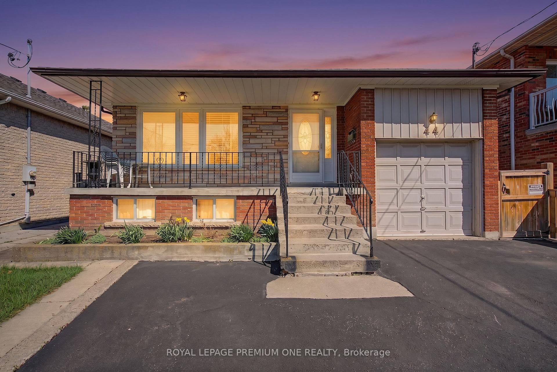 44 Ellerby Square N, Vaughan, ON L4L 1N1