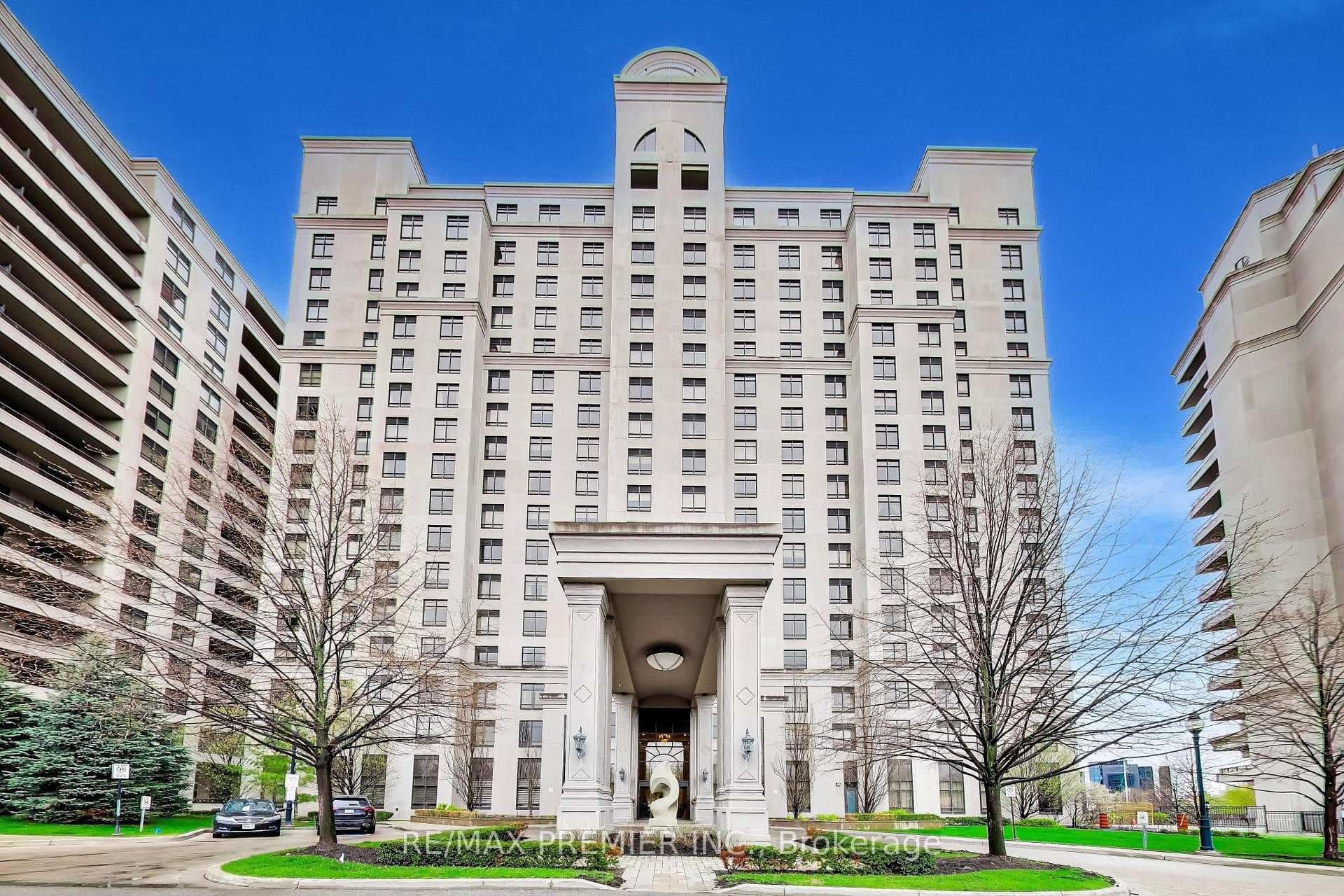 9245 Jane Street 1106, Vaughan, ON L6A 1H7