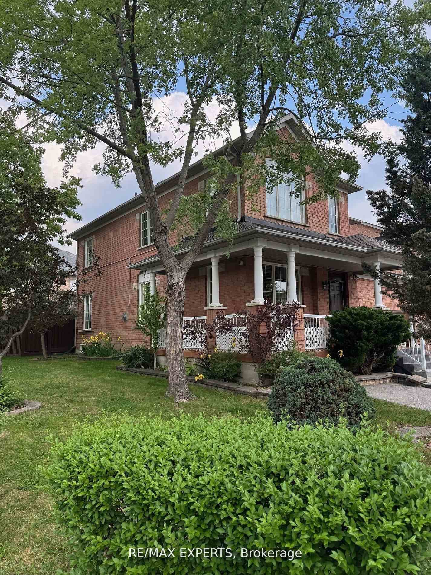 1 Via Cristina Way, Vaughan, ON L4H 1R9
