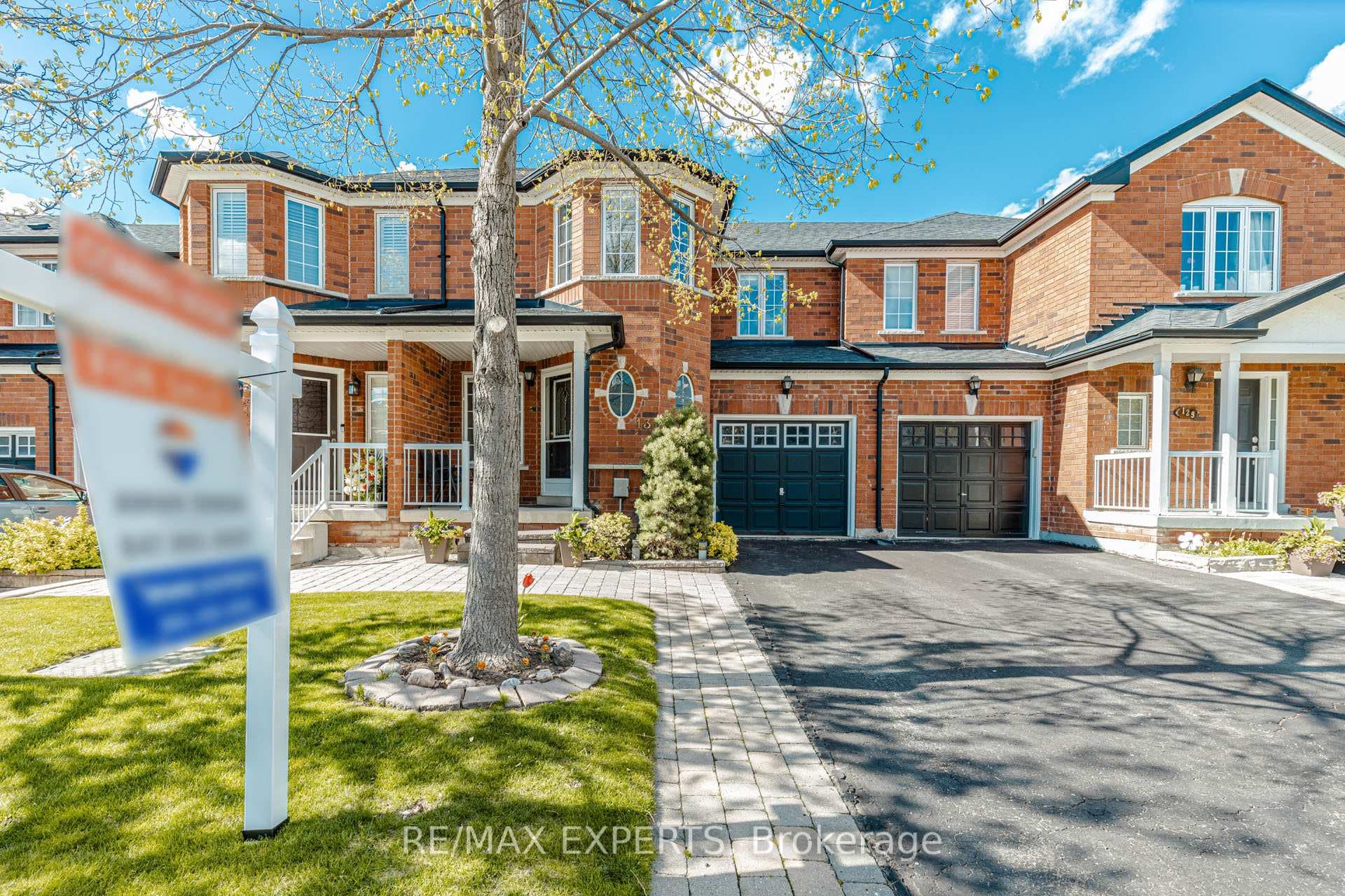 131 Legnano Crescent, Vaughan, ON L4H 2B6