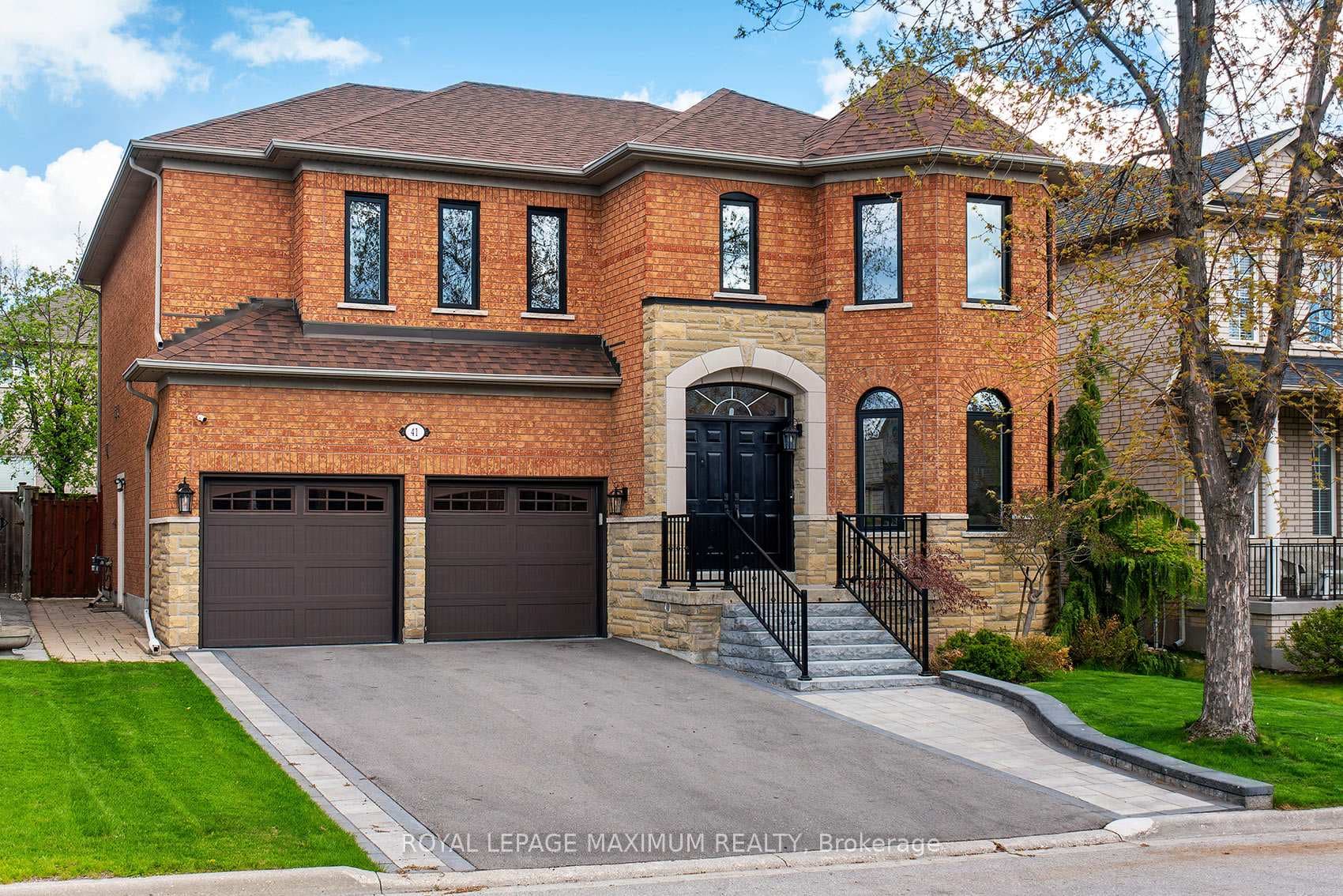 41 Tavio Way, Vaughan, ON L4H 1S1