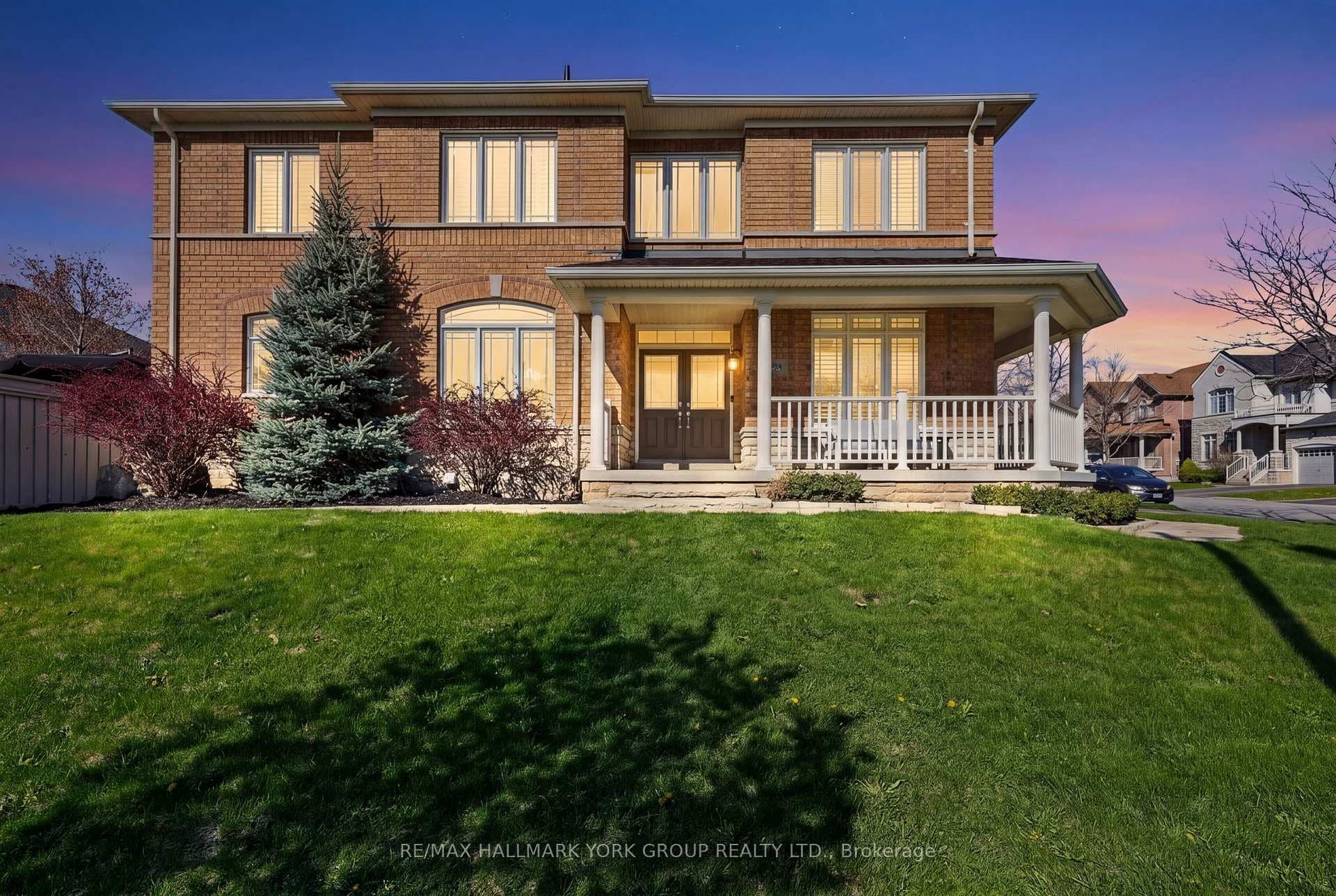 75 Mclarty Gate, Aurora, ON L4G 0G5
