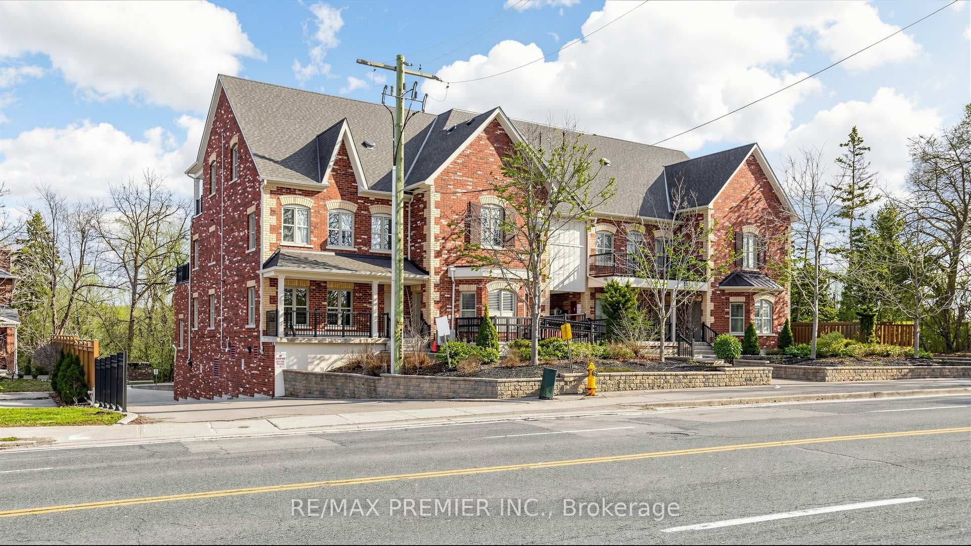 9589 Keele Street 106, Vaughan, ON L6A 5M1