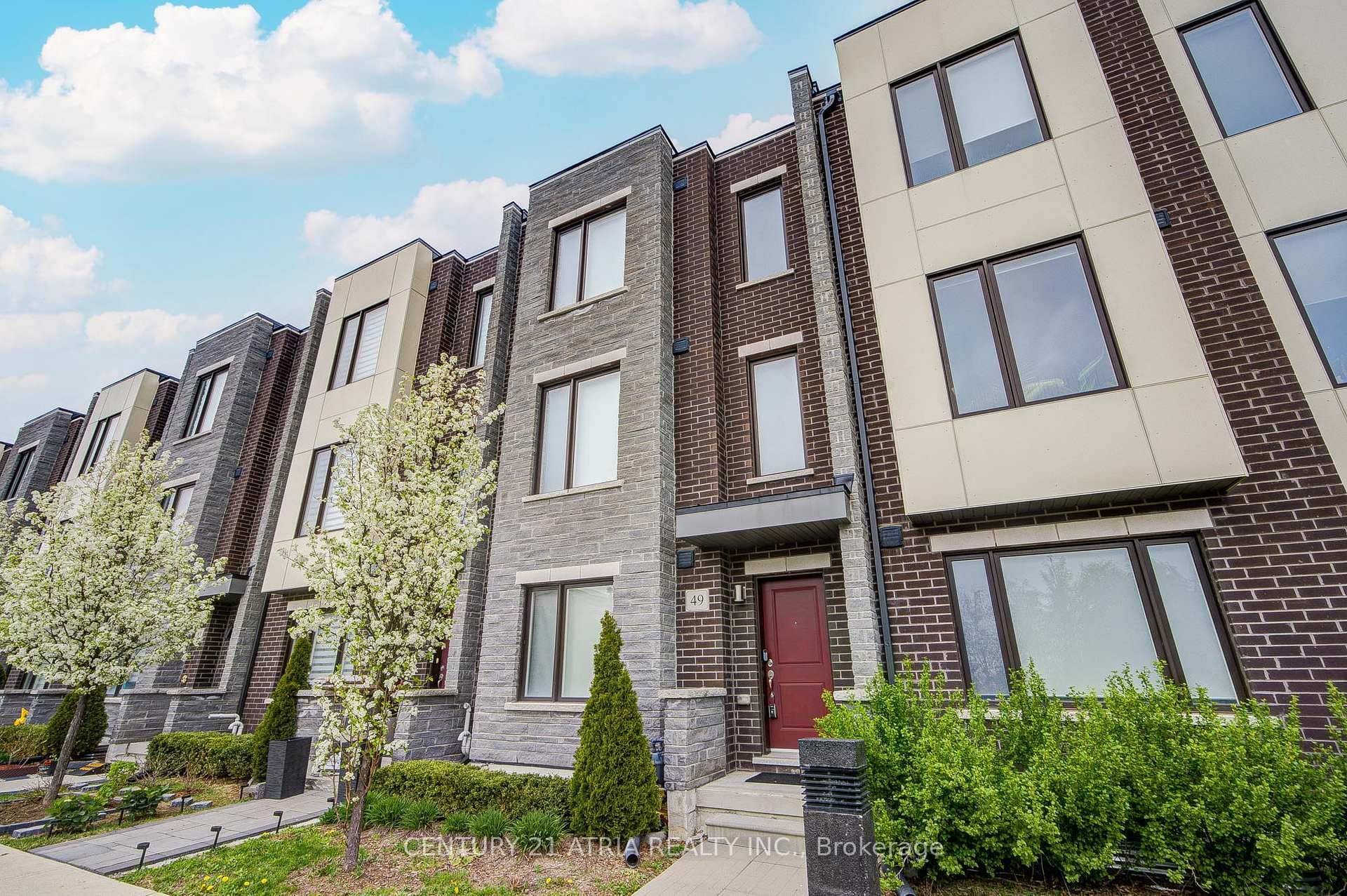 49 Cohen Way, Vaughan, ON L6A 5B4