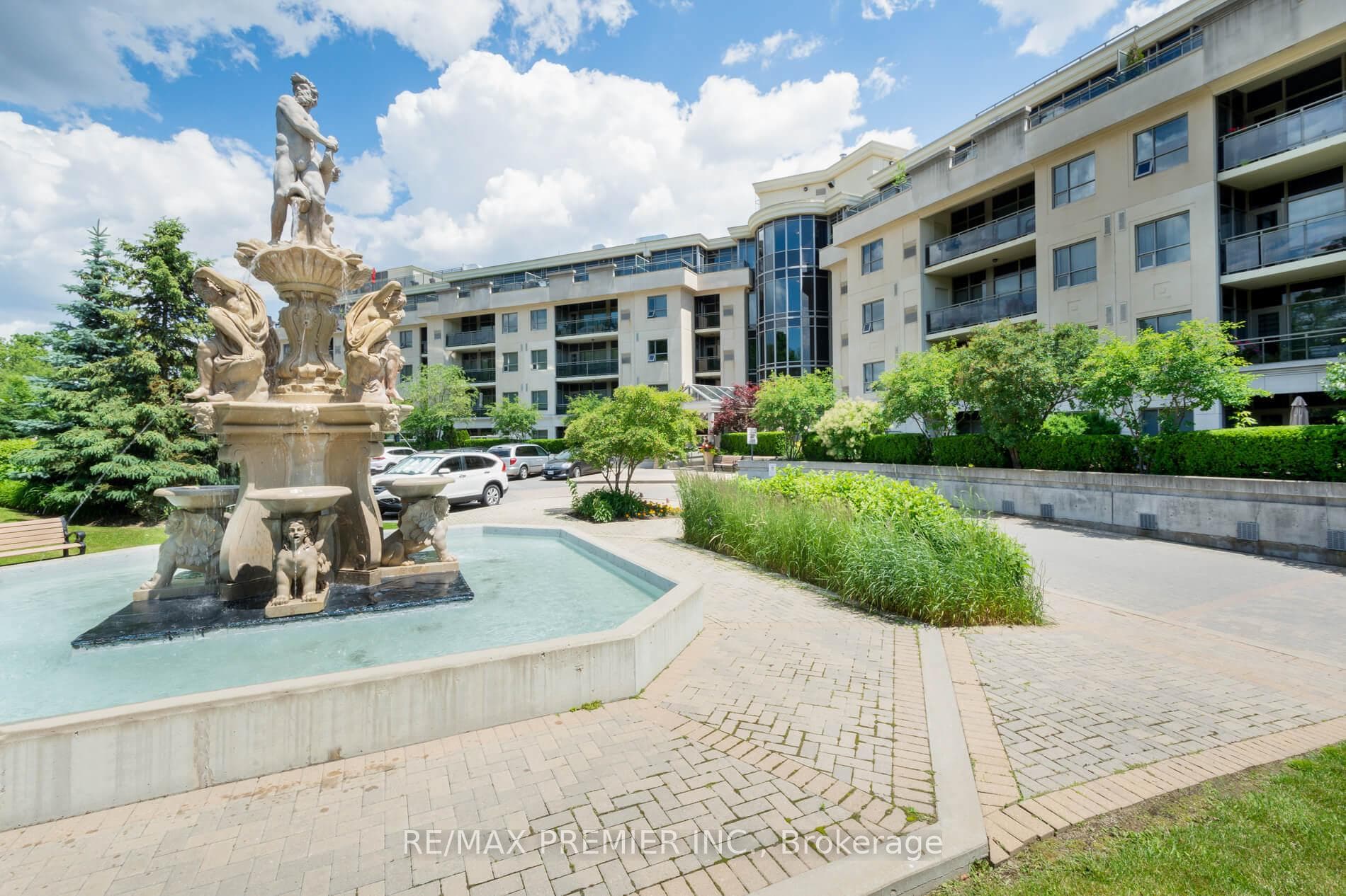 8201 Islington Avenue 330, Vaughan, ON L4L 9S6