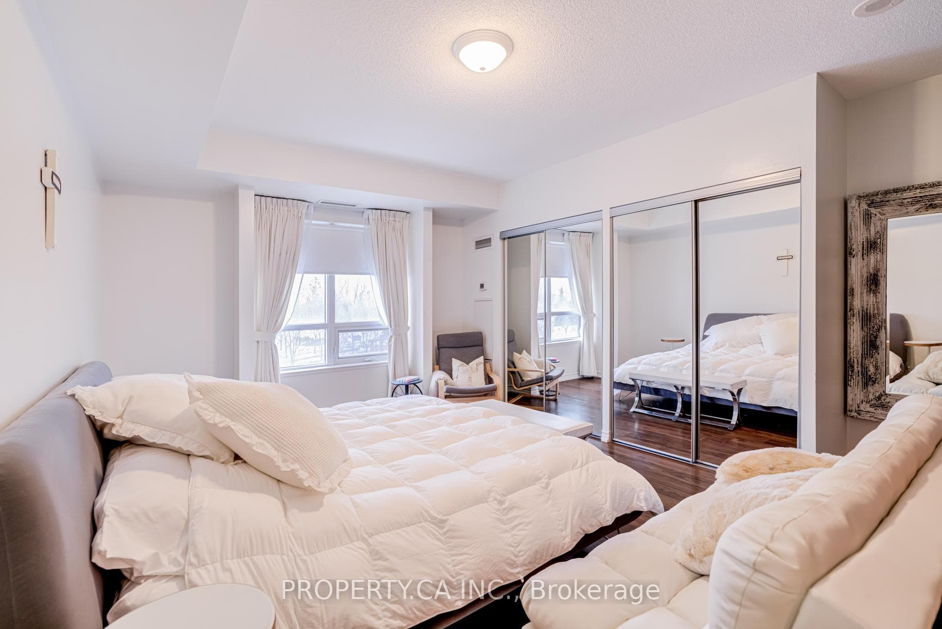 9235 Jane Street 305, Vaughan, ON L6A 0J8