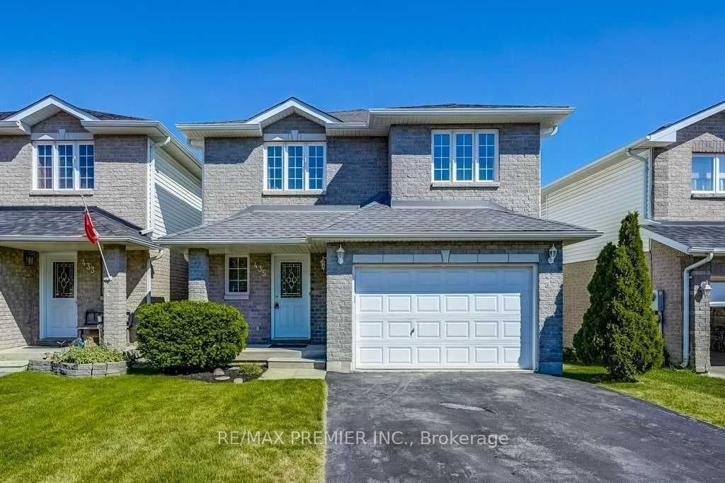 435 Simcoe Street, Bradford West Gwillimbury, ON L3Z 3C4