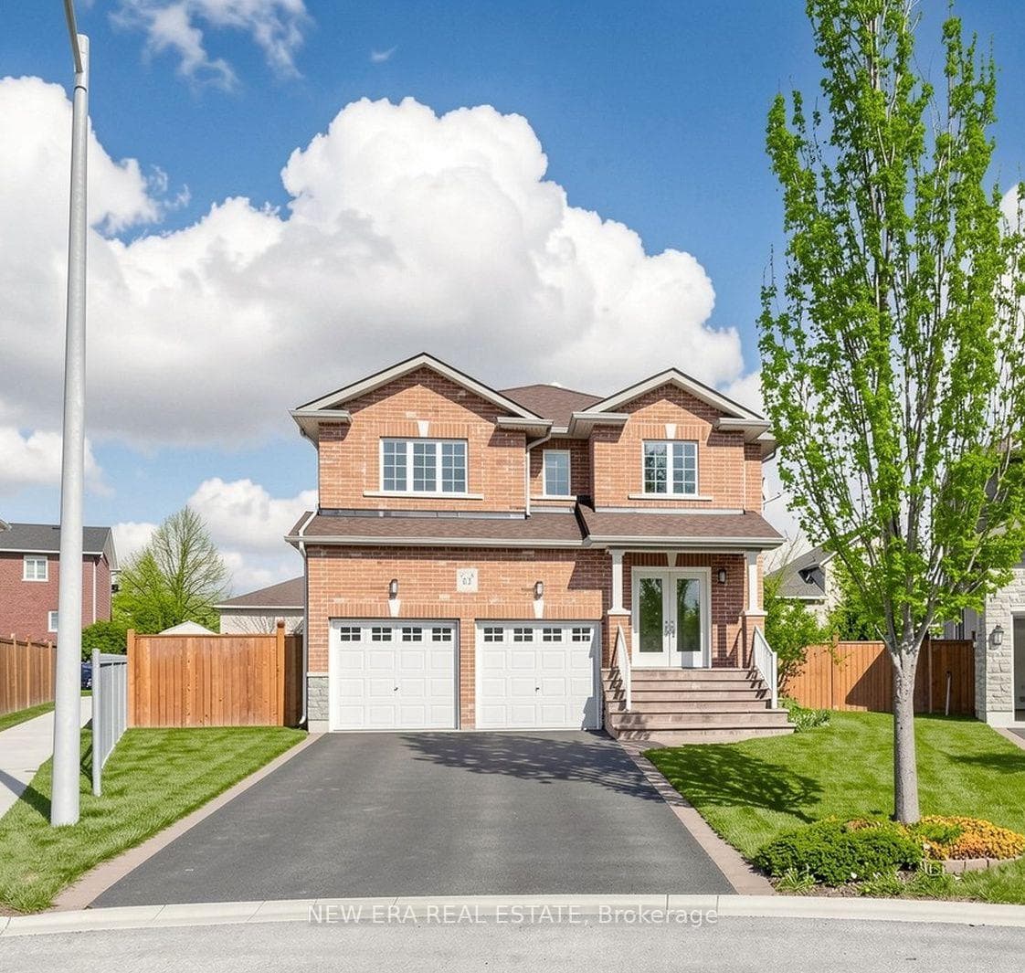 61 Orville Hand Court, Bradford West Gwillimbury, ON L3Z 0C2