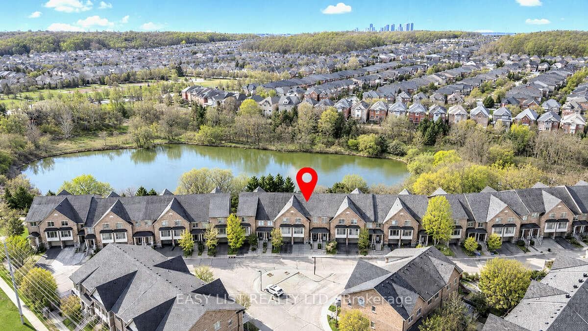 8900 Bathurst Street 10, Vaughan, ON L4J 8A7