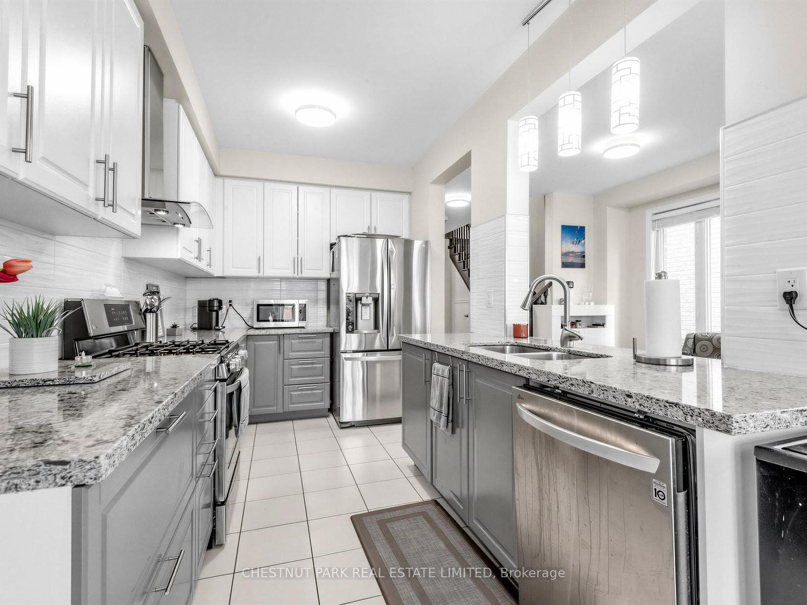11 Constable Street, Aurora, ON L4G 1B7