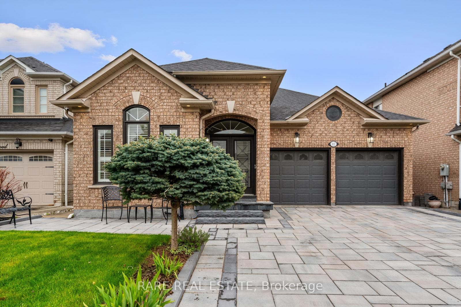 97 Toscana Road, Vaughan, ON L4H 2G1