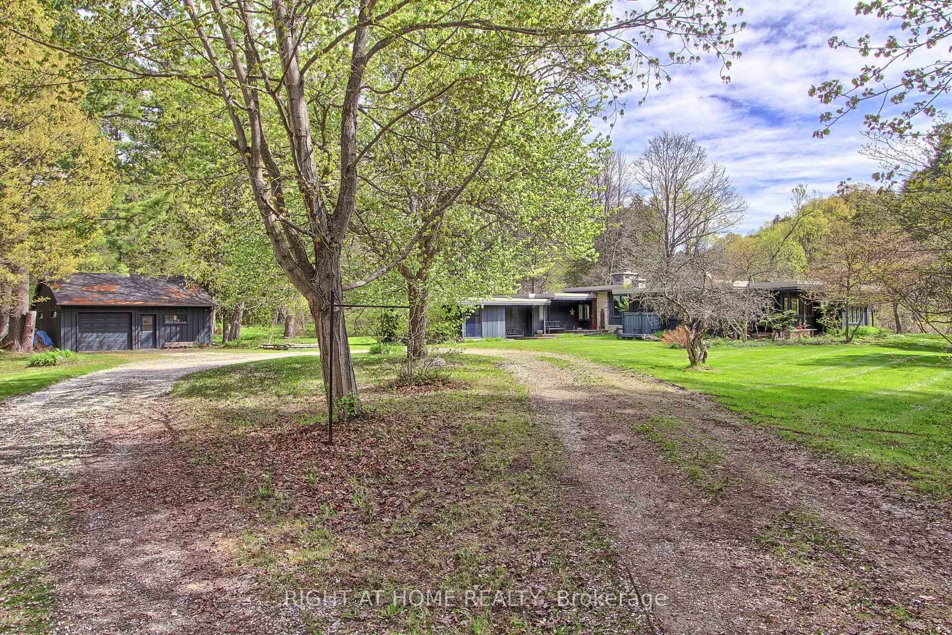 115 Valley Road, Vaughan, ON L0J 1C0