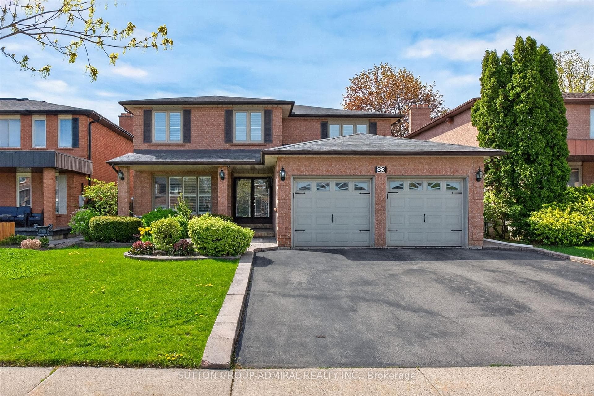 33 Triton Avenue, Vaughan, ON L4L 6S4