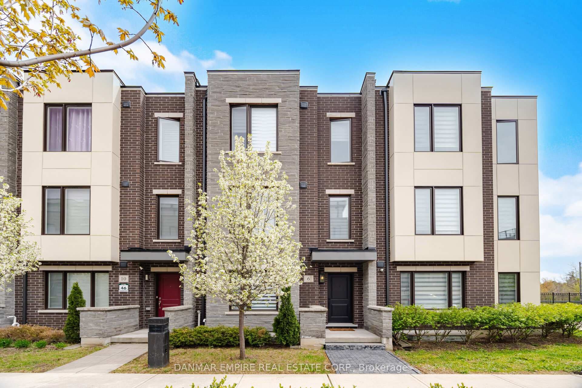6 Canner Court, Vaughan, ON L6A 5B4
