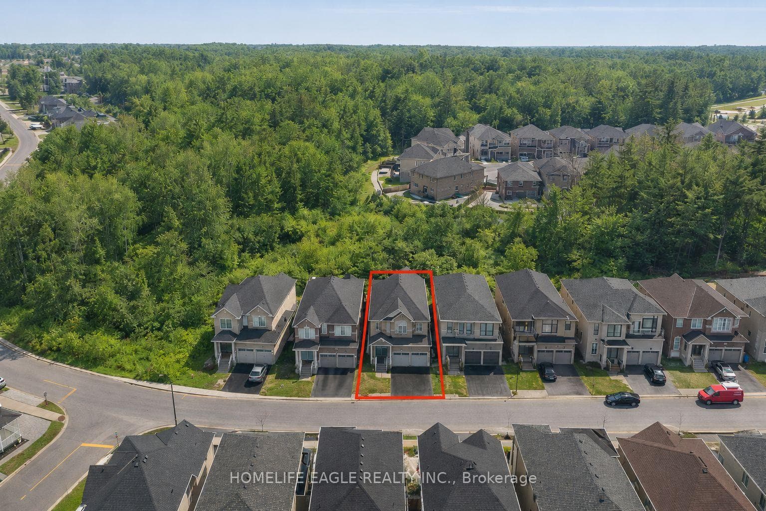 71 Woodhaven Avenue, Aurora, ON L4G 3Y2