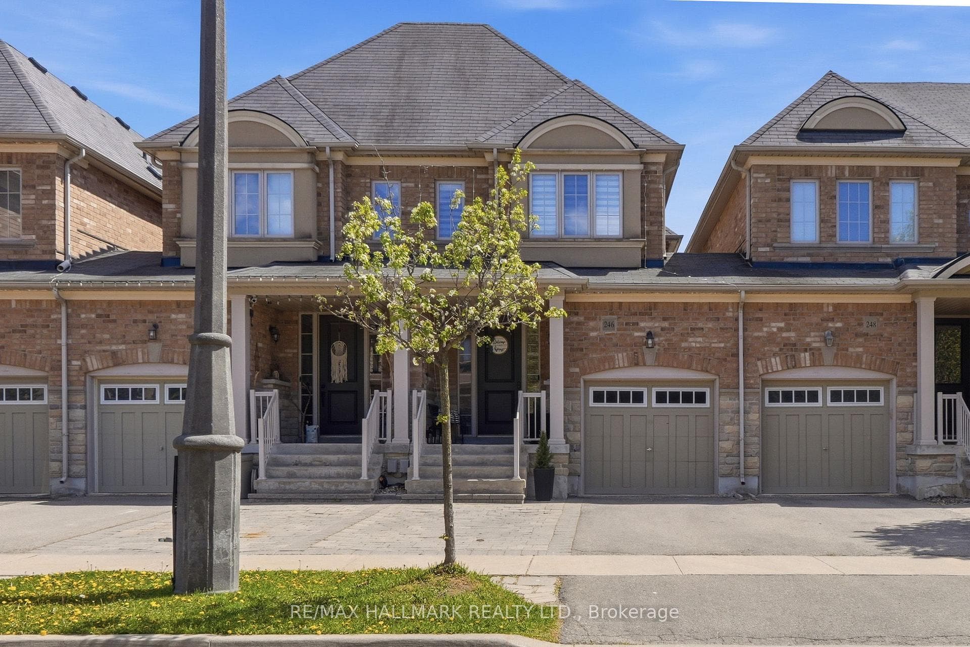 246 Wardlaw Place, Vaughan, ON L4H 3L7