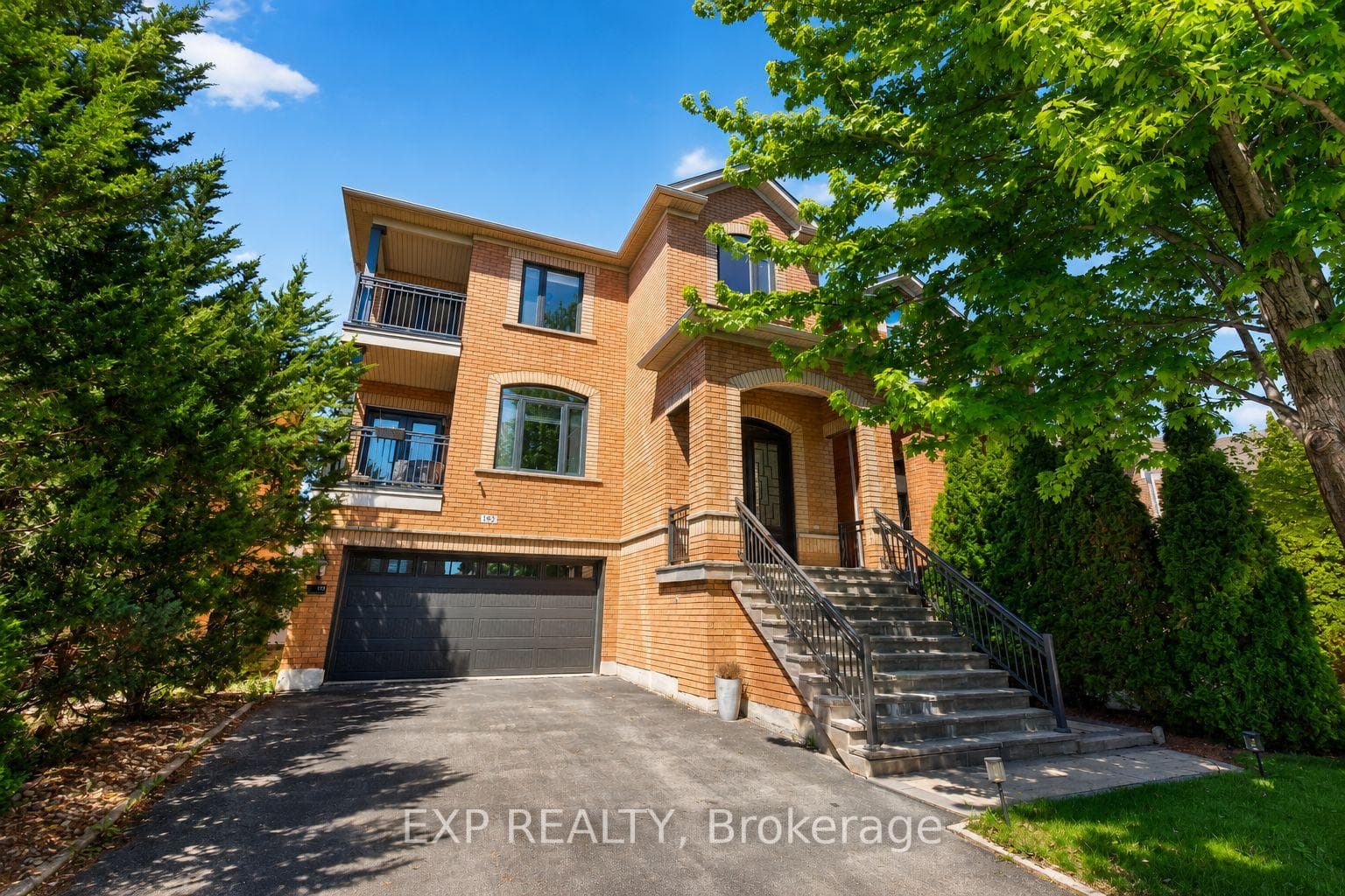 193 Fairlane Crescent, Vaughan, ON L4H 2H1