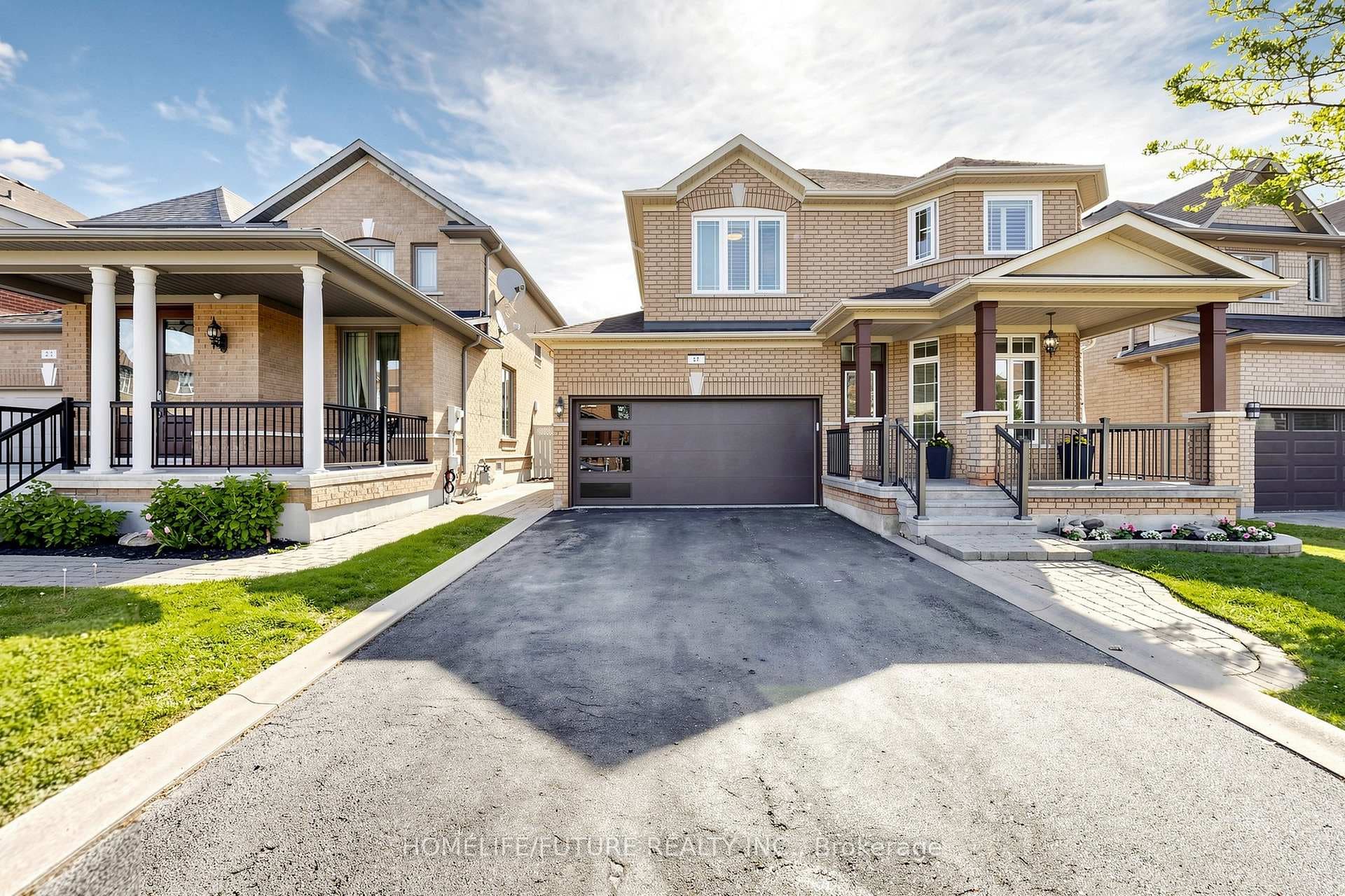 17 Coyote Way, Vaughan, ON L4H 1Y6