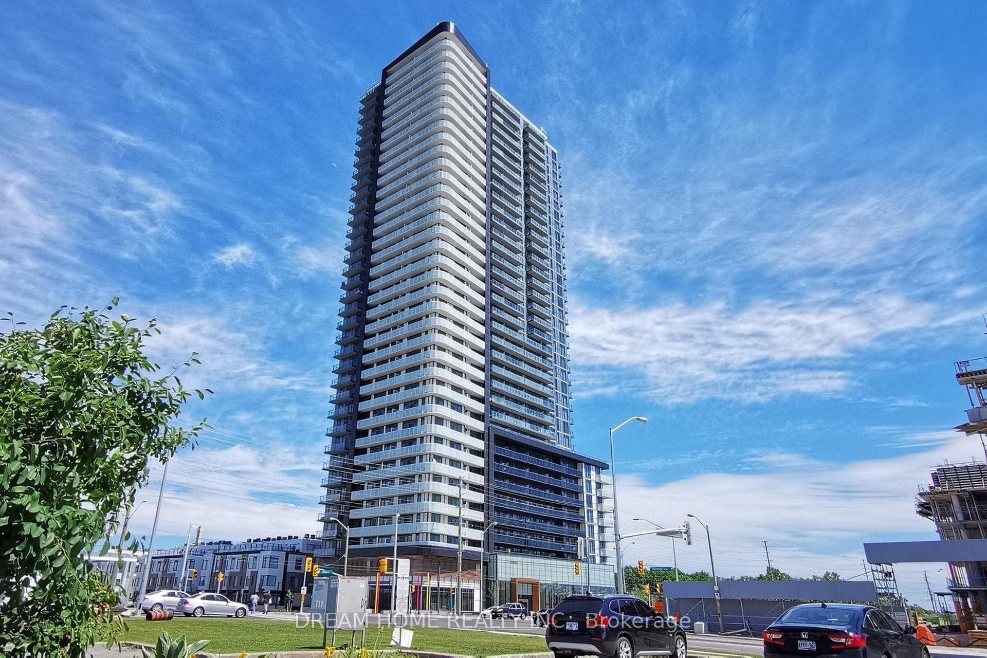 7895 Jane Street 1716, Vaughan, ON L4K 2M7