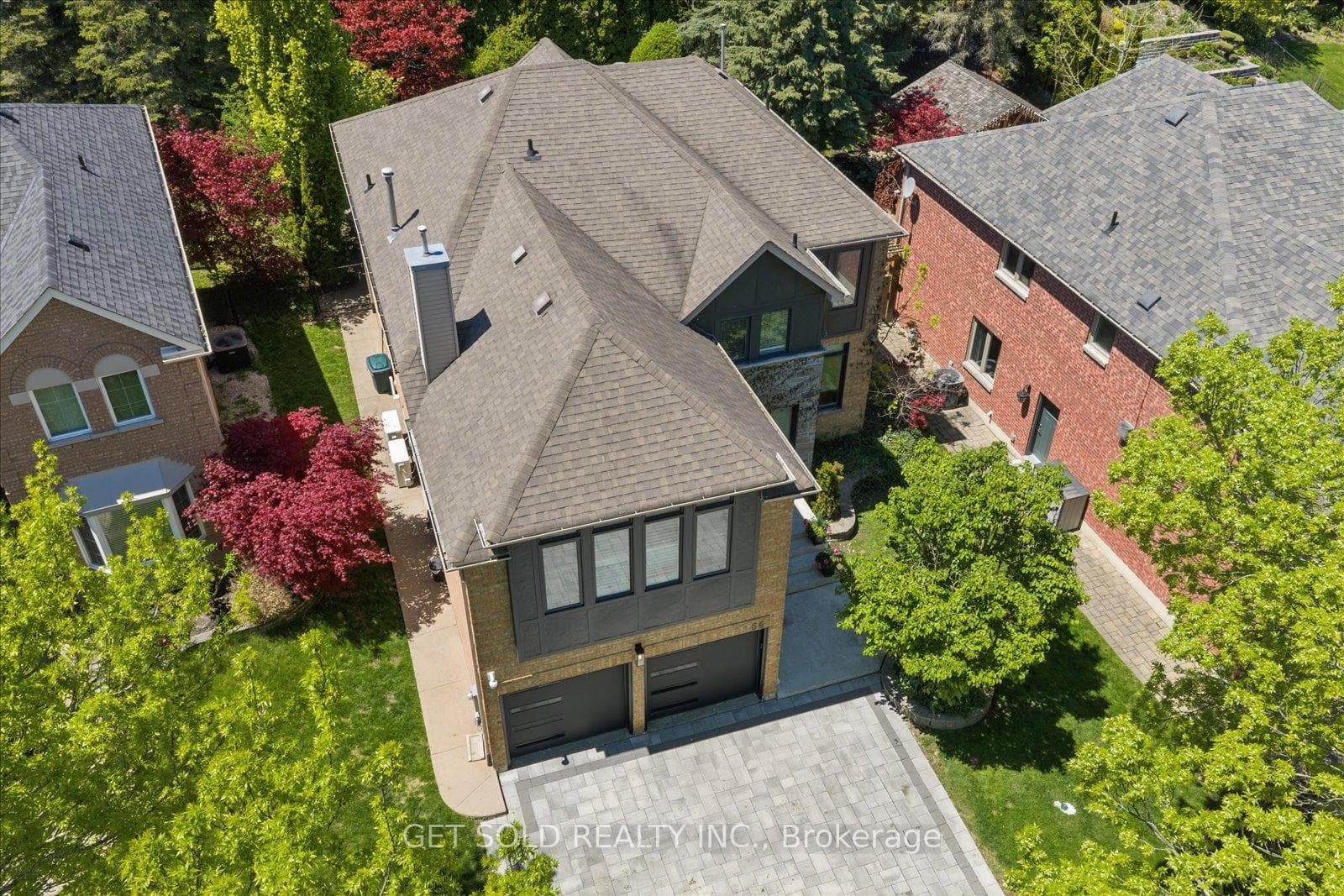 64 Spence Drive, Aurora, ON L4G 6M6