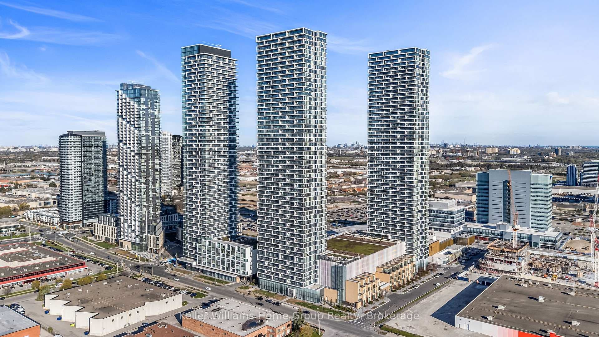898 Portage Parkway 4805, Vaughan, ON L4K 0J7