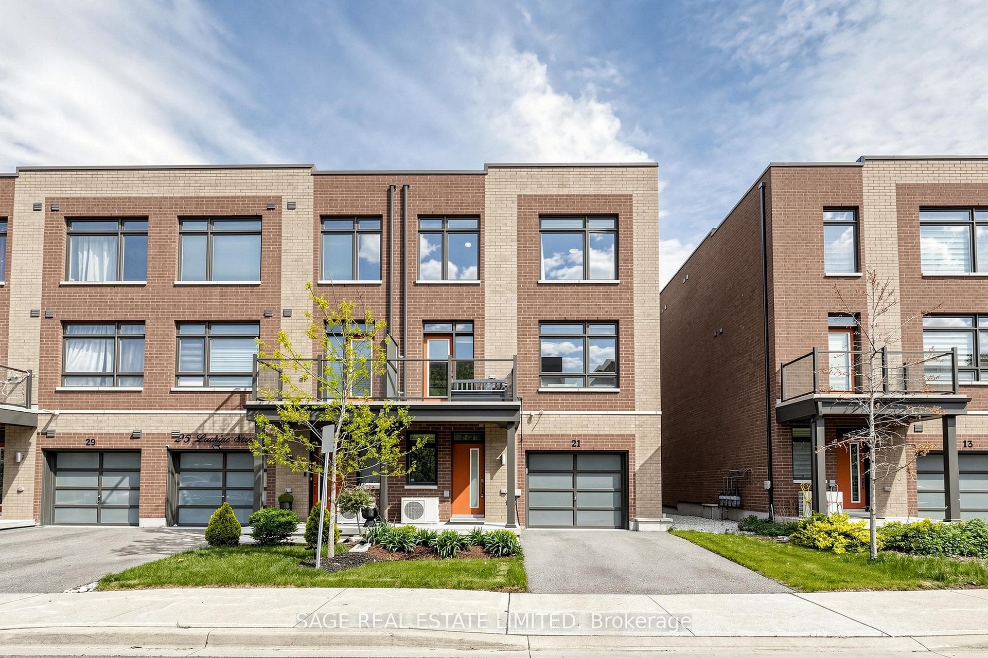 21 Lachine Street, Vaughan, ON L4L 0L9