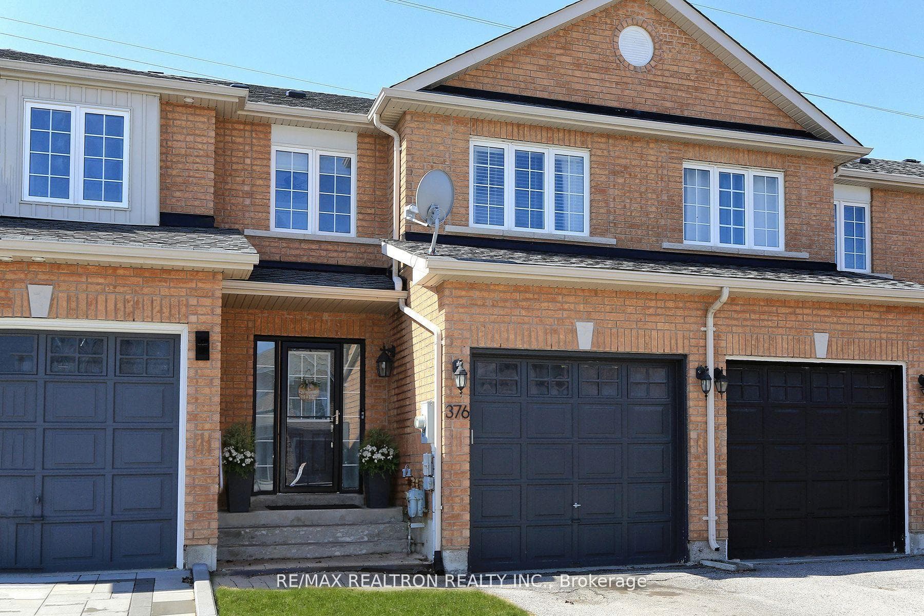 376 Rannie Road, Newmarket, ON L3X 2N3