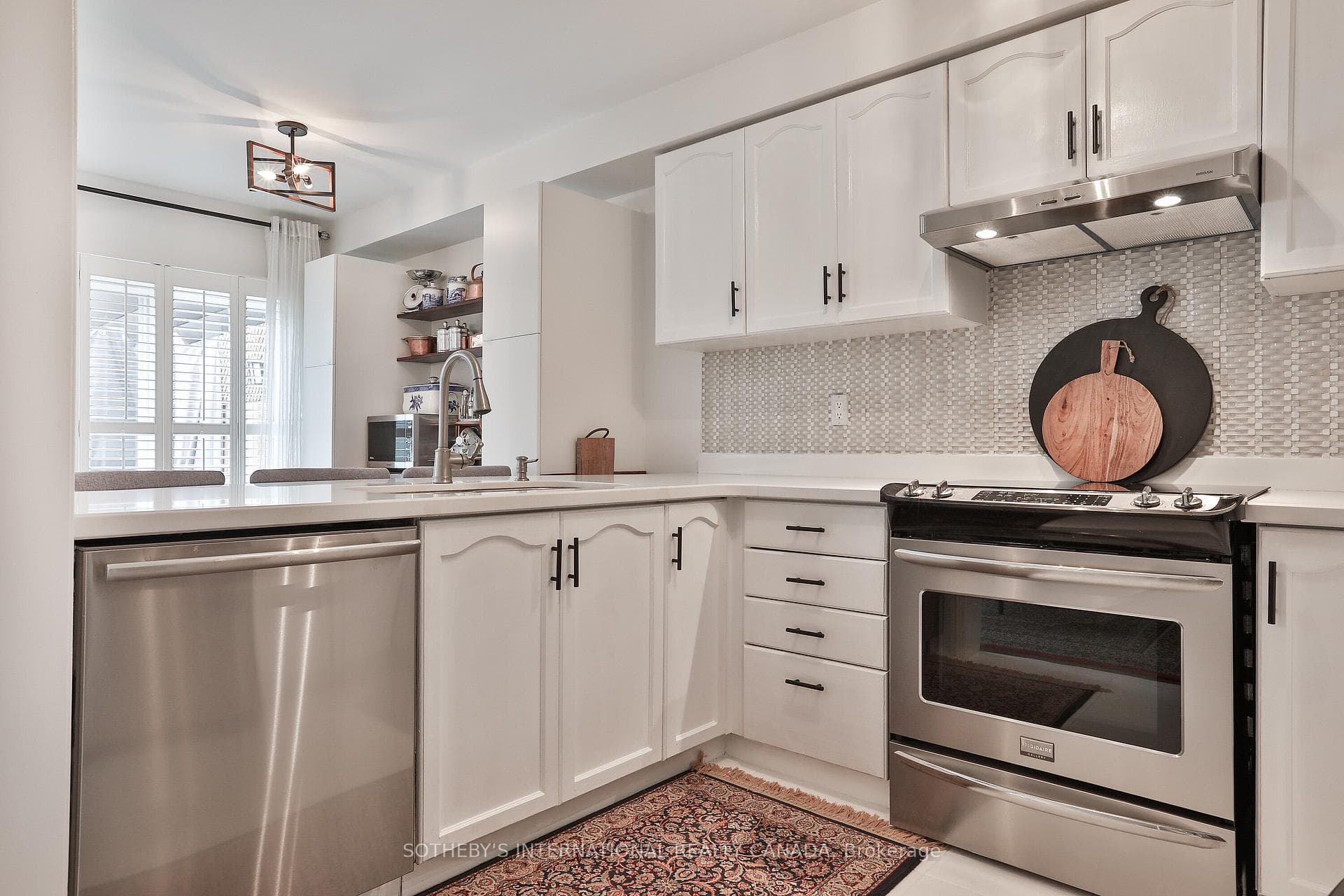 20 Minton Drive 3, Vaughan, ON L4L 9L6