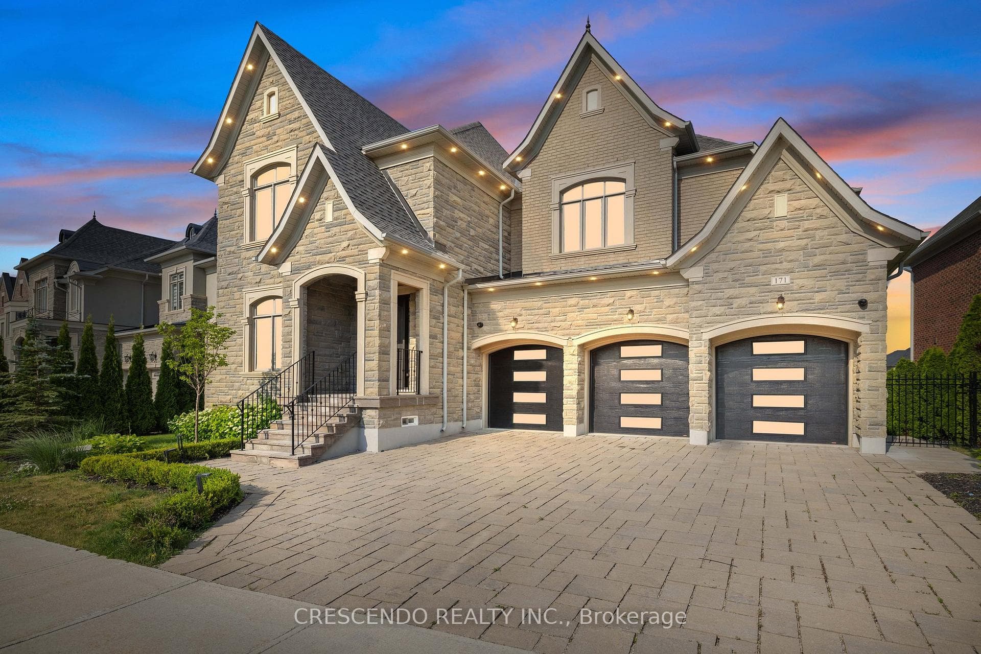 171 Woodgate Pines Drive, Vaughan, ON L4H 4A3