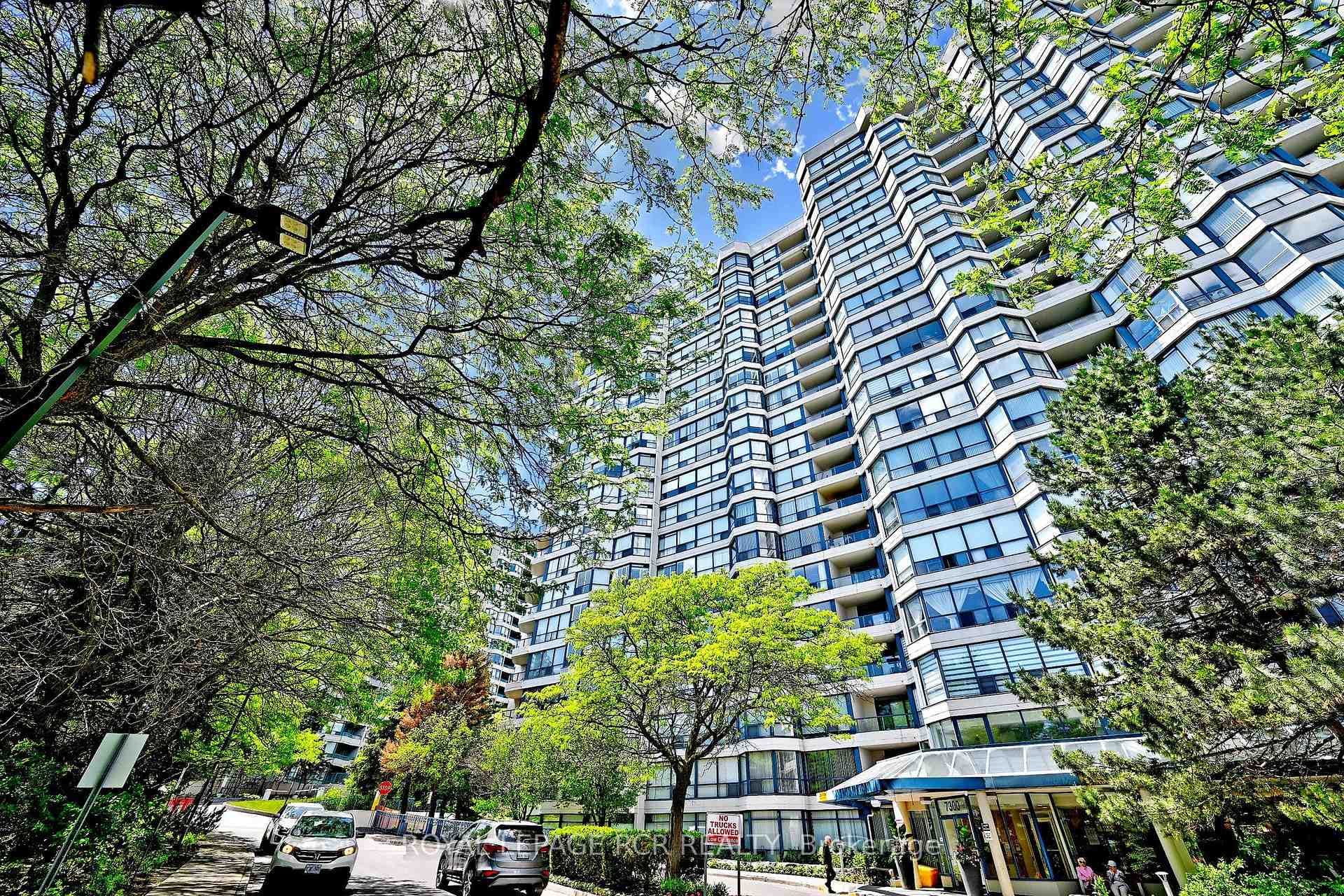 7300 Yonge Street 706, Vaughan, ON L4J 7Y5