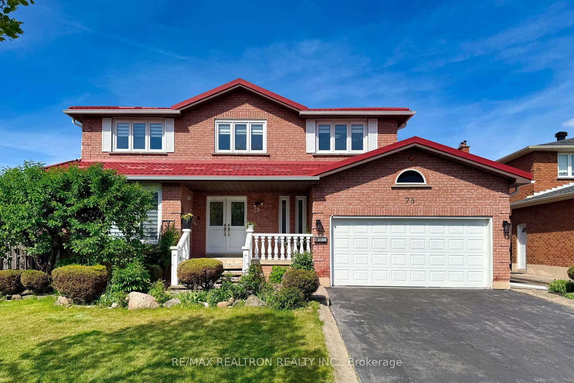 73 Saddle Tree Crescent, Vaughan, ON L4L 3X4