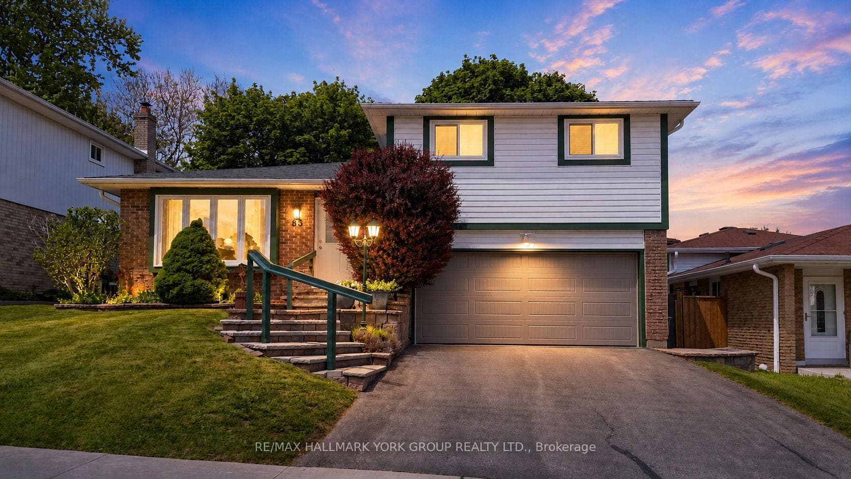 65 Porter Street, Bradford West Gwillimbury, ON L3Z 1E9
