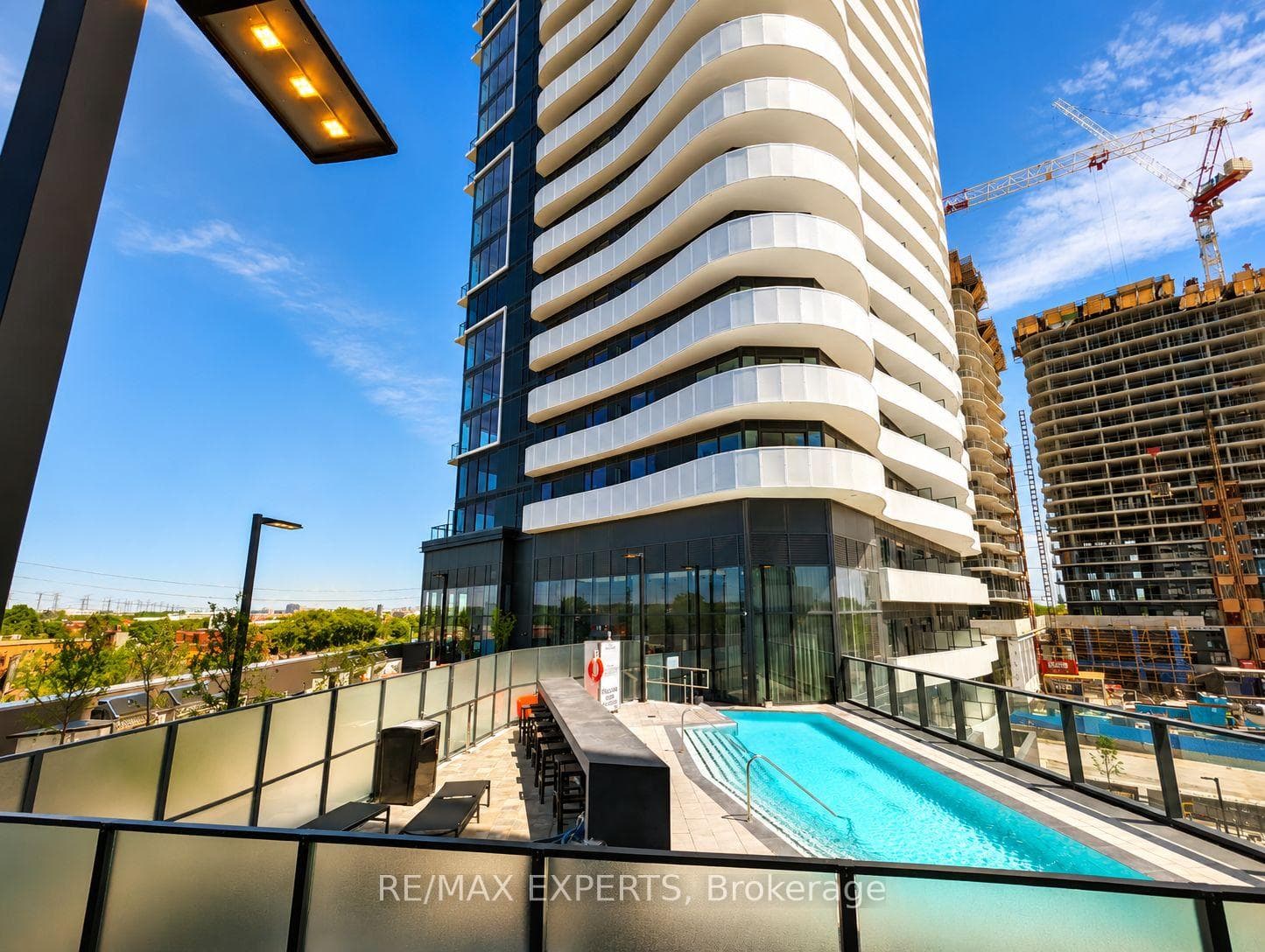 10 Flavelle Trail 402, Vaughan, ON L4L 1V8