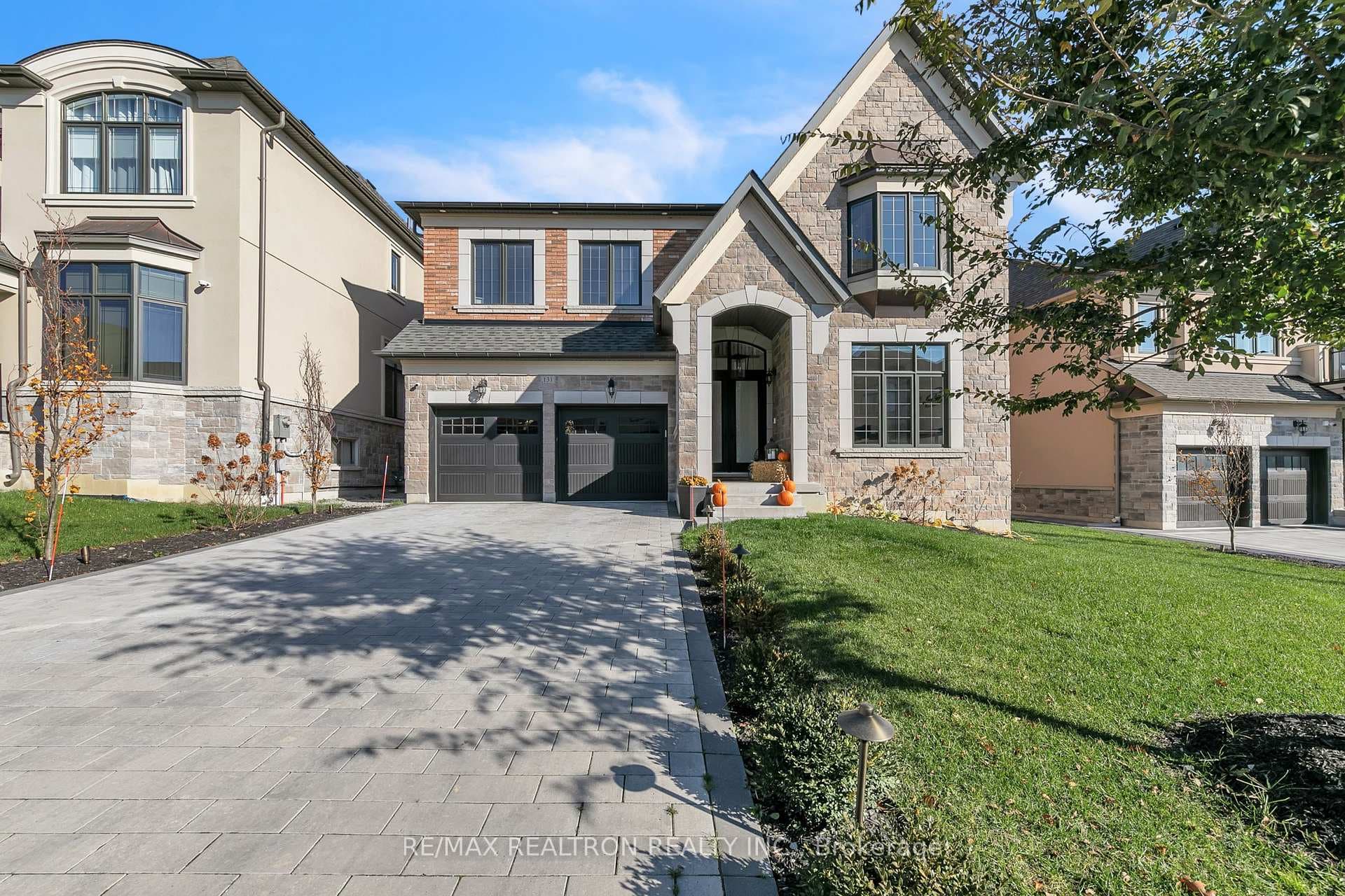 131 Lady Jessica Drive, Vaughan, ON L6A 4V1