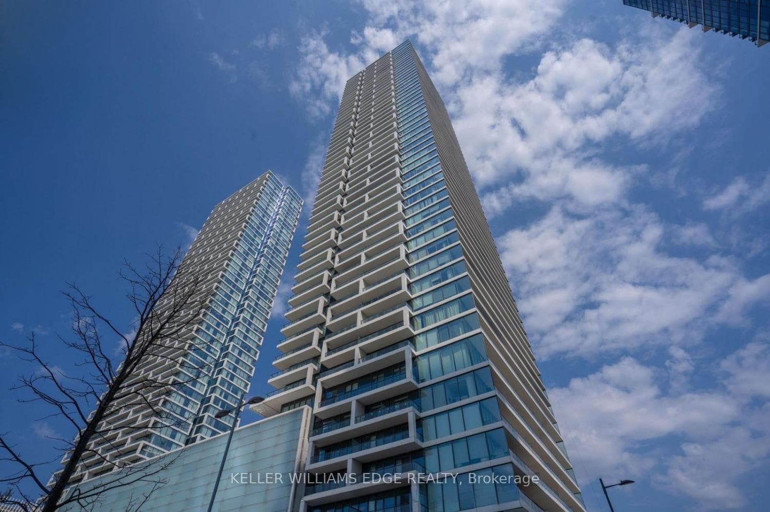 950 Portage Parkway 2005, Vaughan, ON L4K 0J7