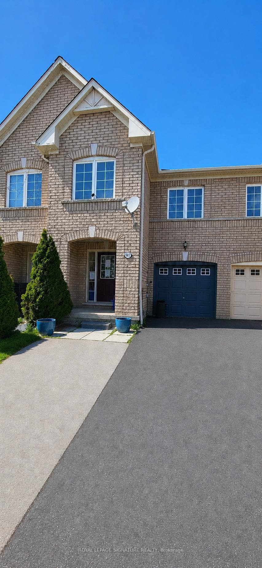 91 Nasir Crescent, Vaughan, ON L6A 3B2