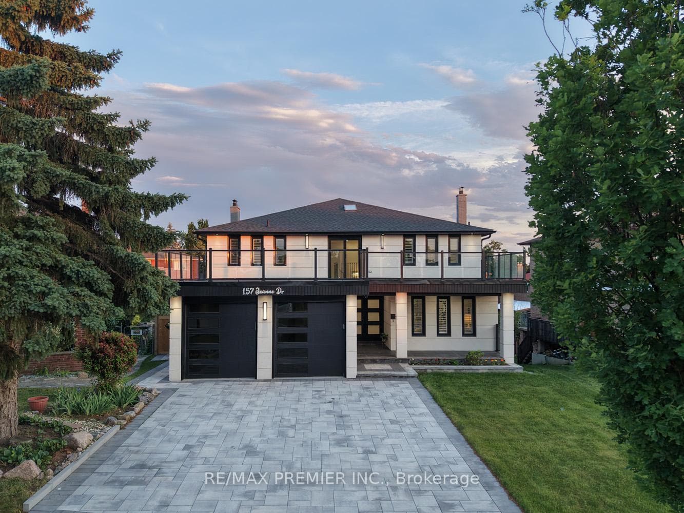 157 Jeanne Drive, Vaughan, ON L4L 1X8