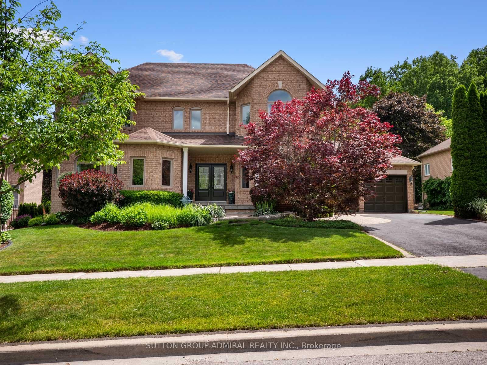 37 Nevada Crescent, Vaughan, ON L6A 2V5