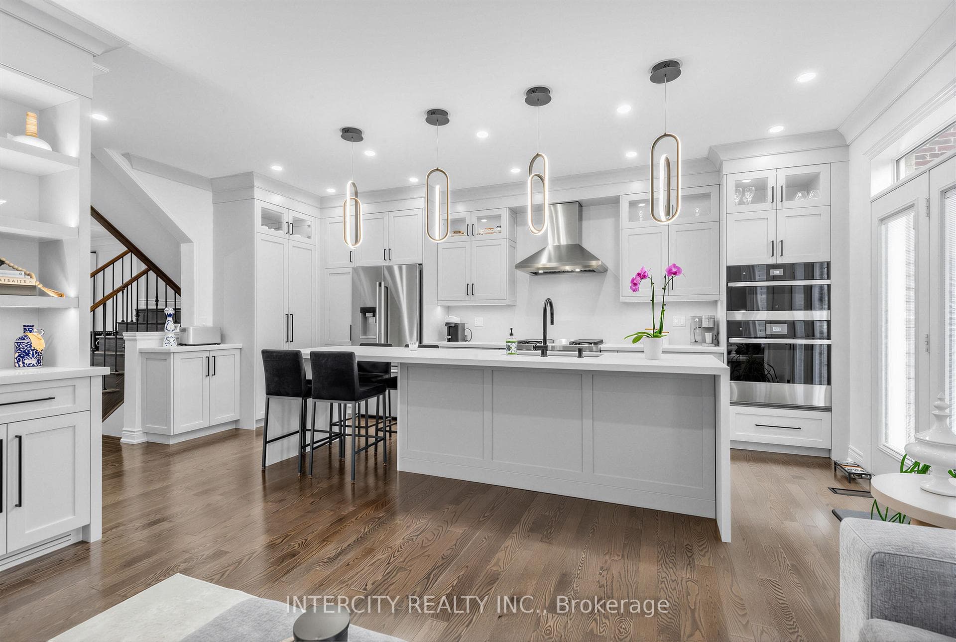 322 Moody Drive, Vaughan, ON L4H 3N5