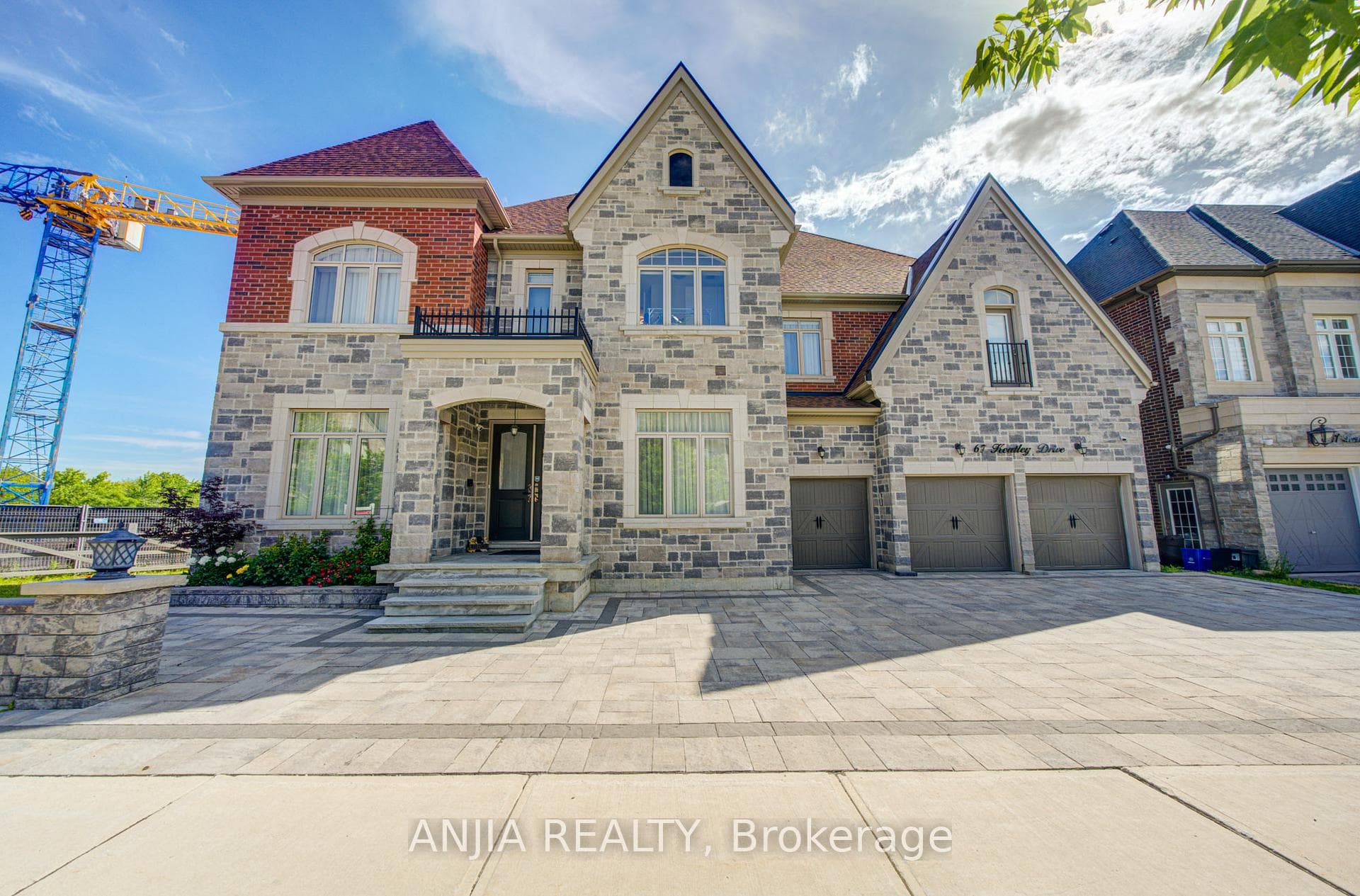 67 Keatley Drive, Vaughan, ON L6A 4Y3