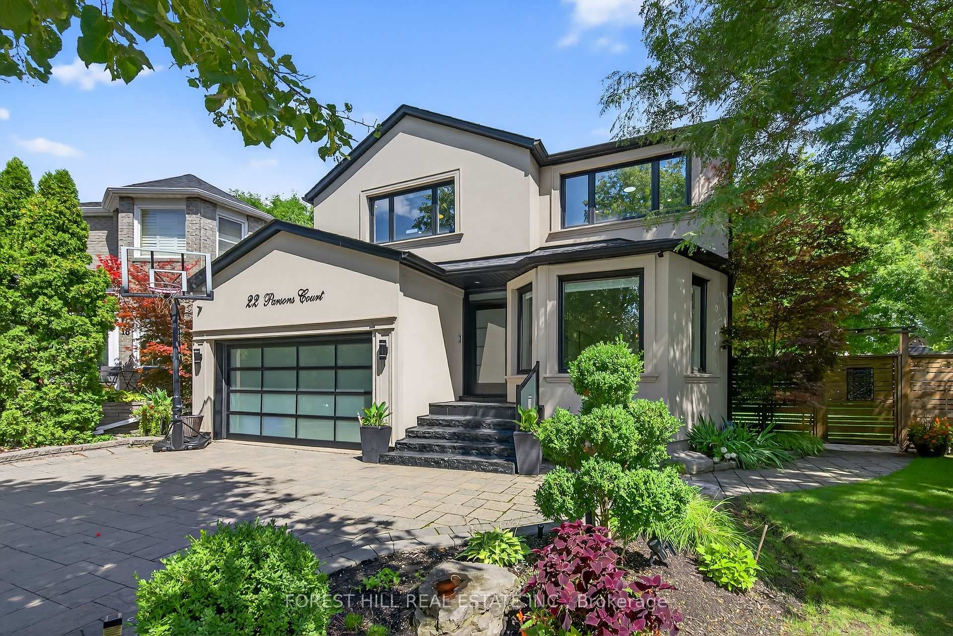 22 Parsons Court, Vaughan, ON L4J 6Z4
