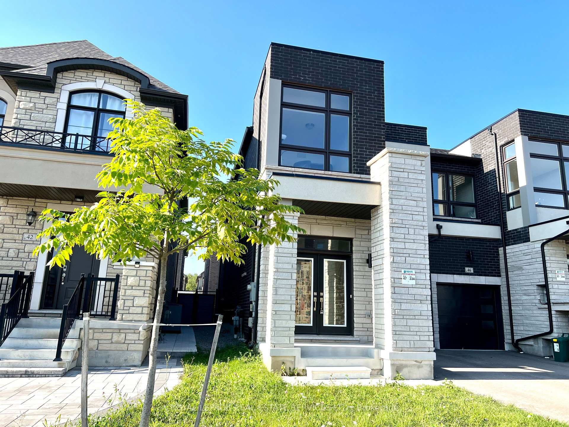44 Hewison Avenue, Richmond Hill, ON L4S 0J2