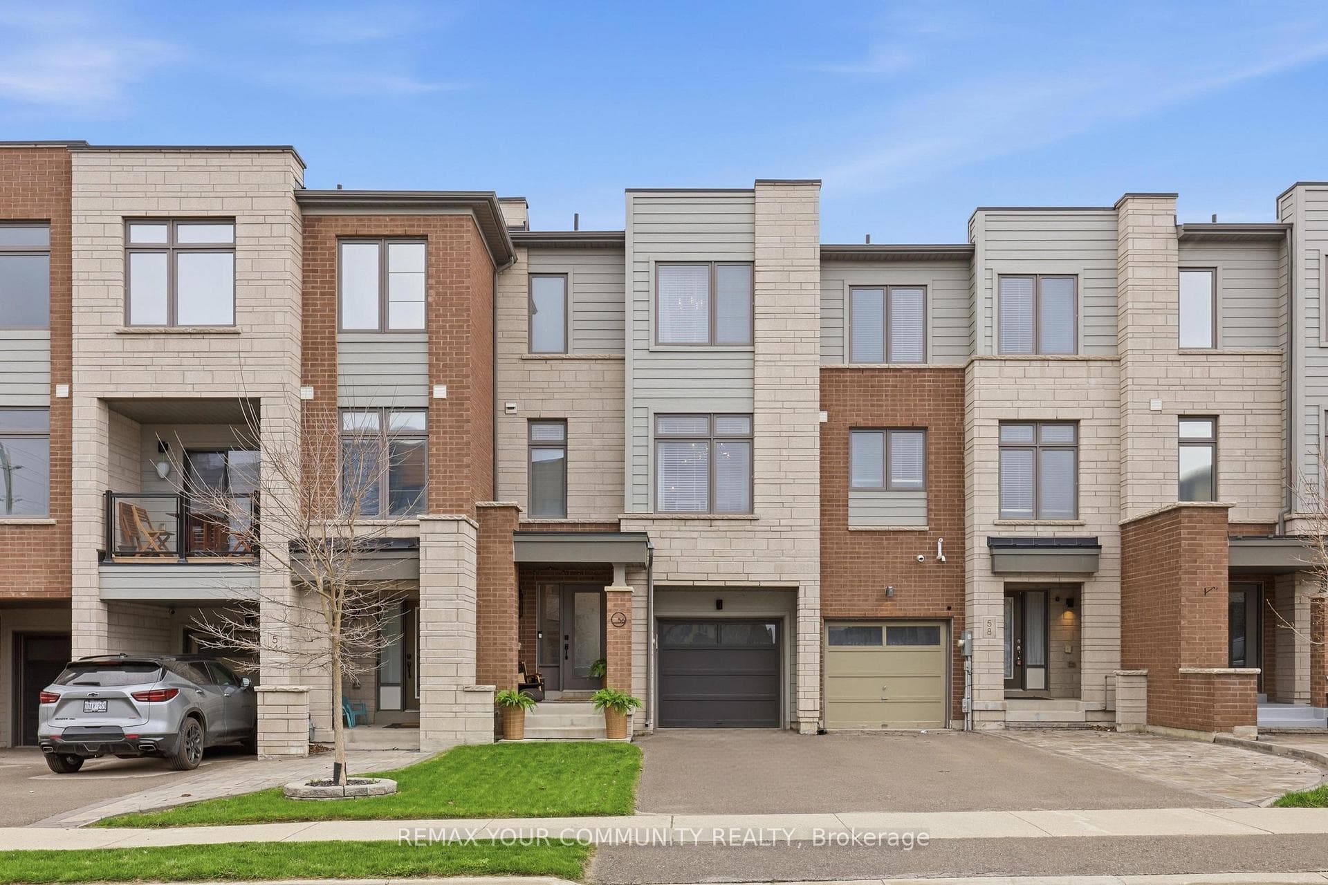 56 Allure Street, Newmarket, ON L3X 0L2
